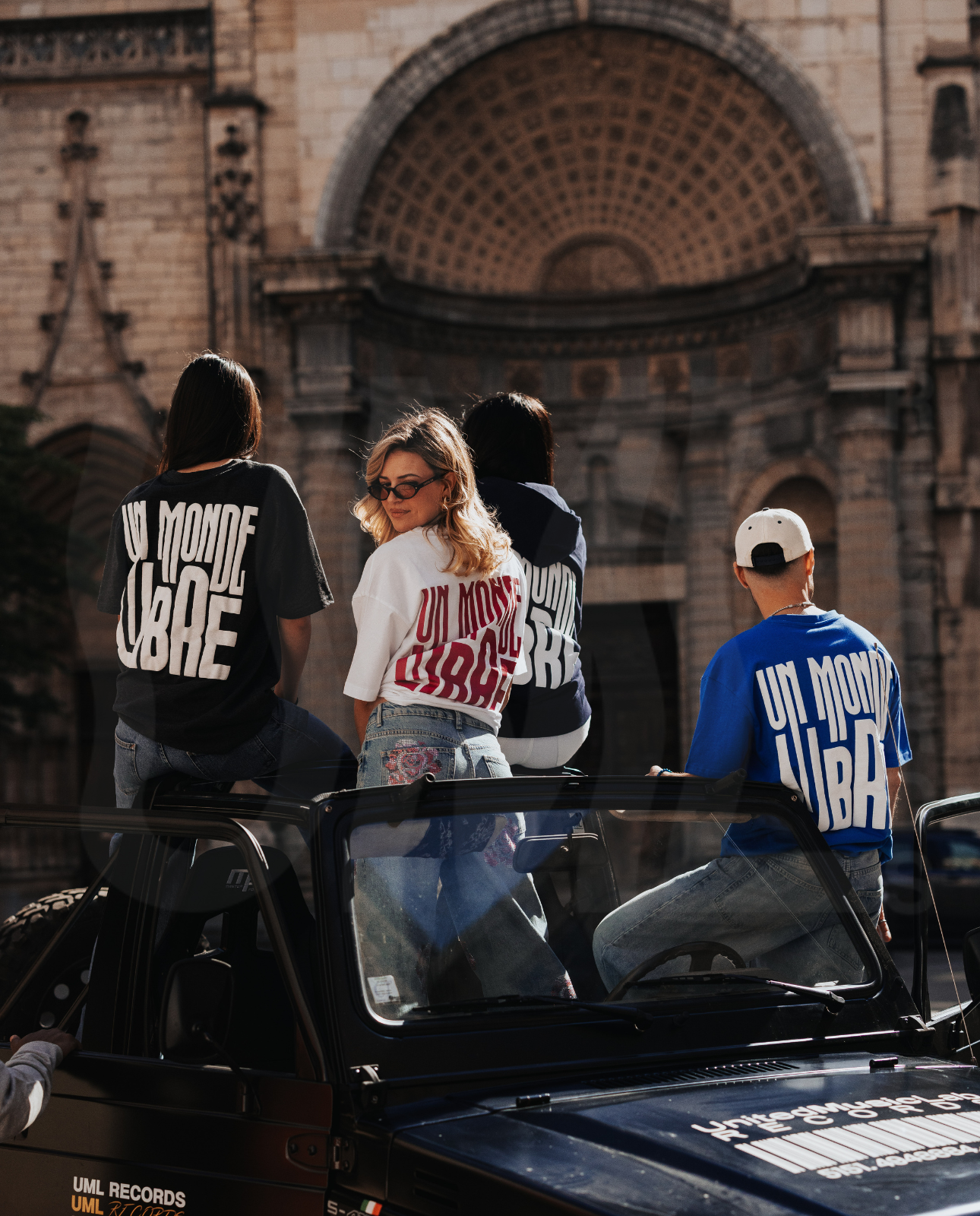 T-shirt Un Monde Libre sérigraphie bleu électrique