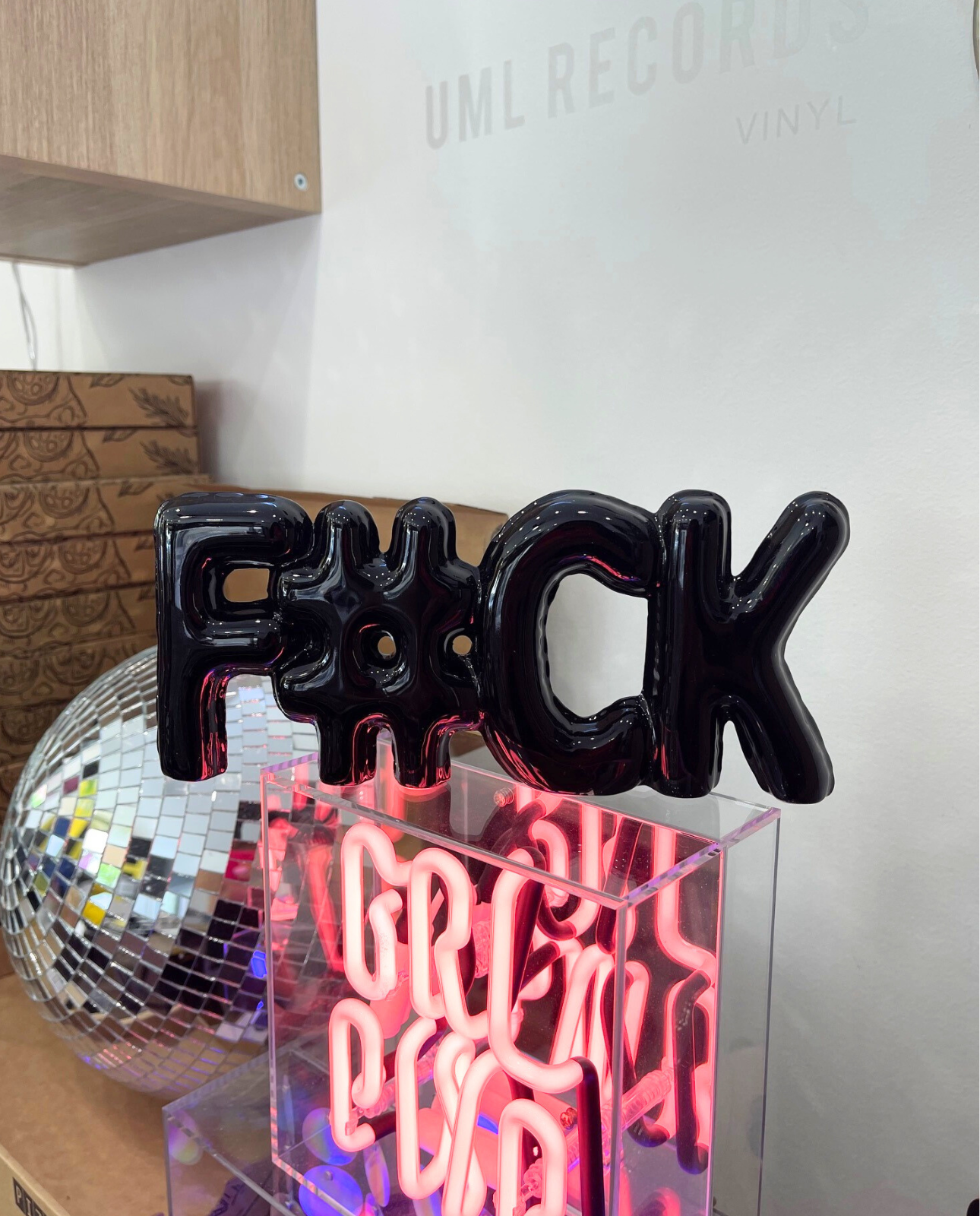 Lettres décoratives F#CK