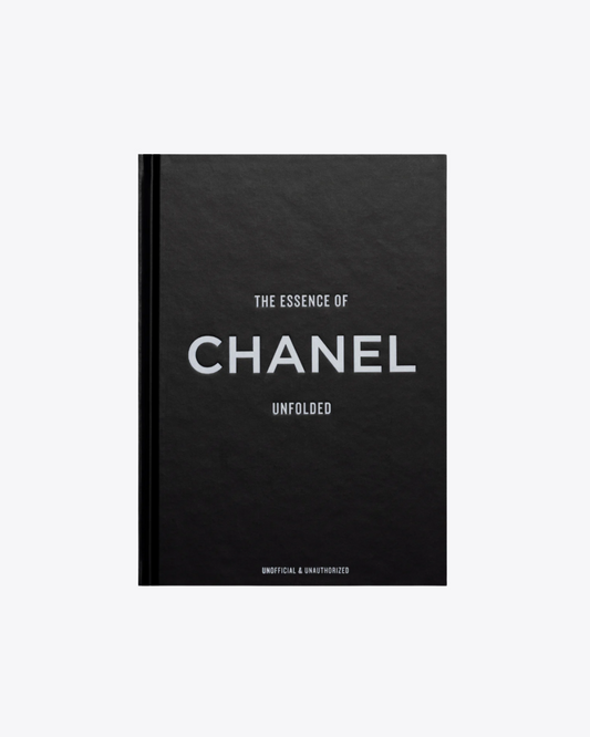 Livre The Essence of Chanel