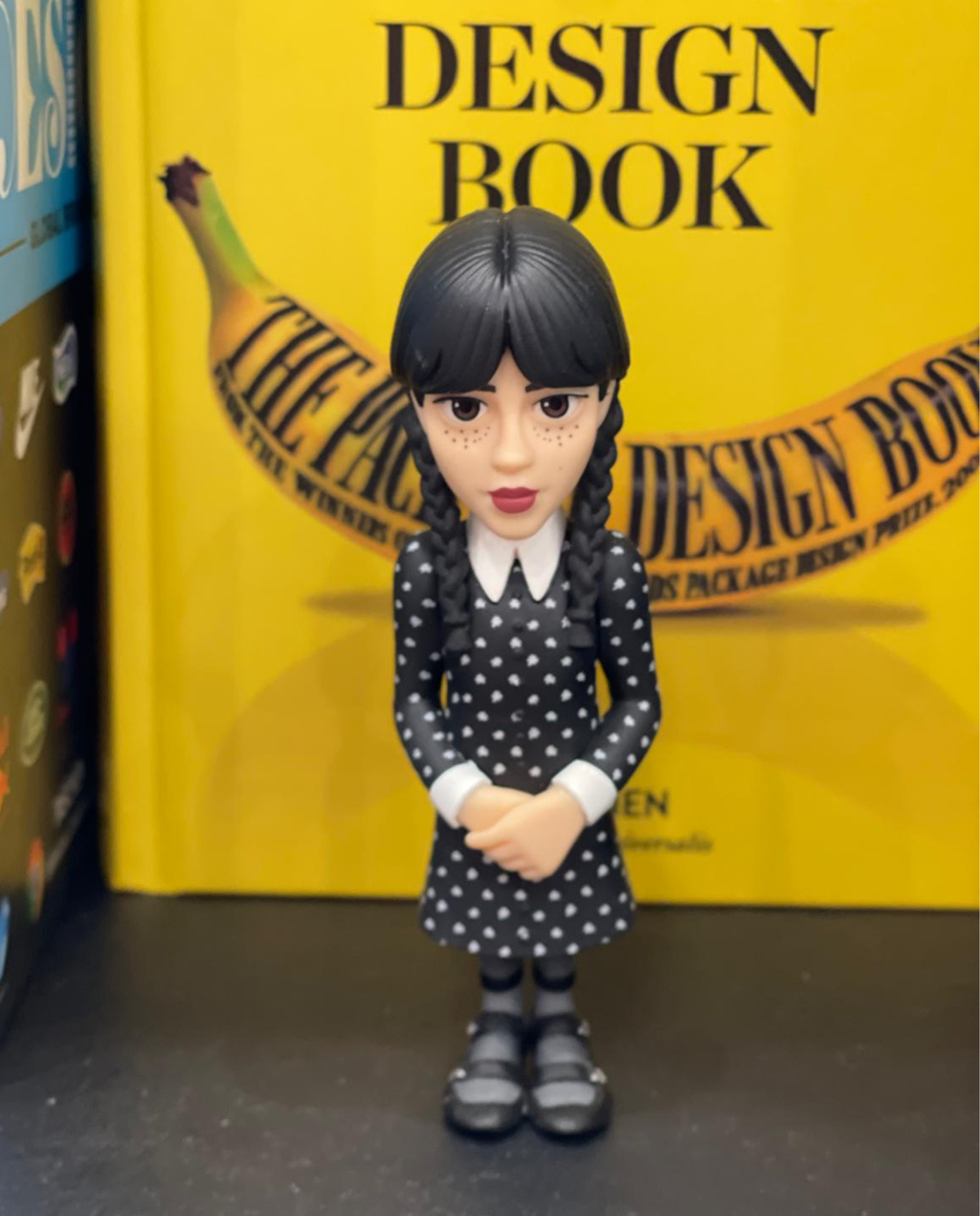 Figurine Minix Wednesday Addams
