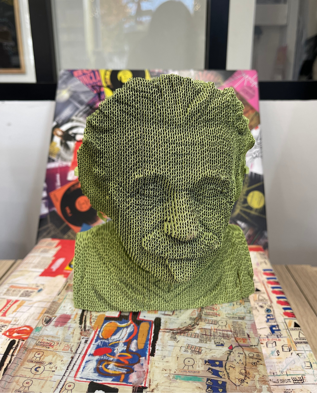 Einstein Carton Puzzle