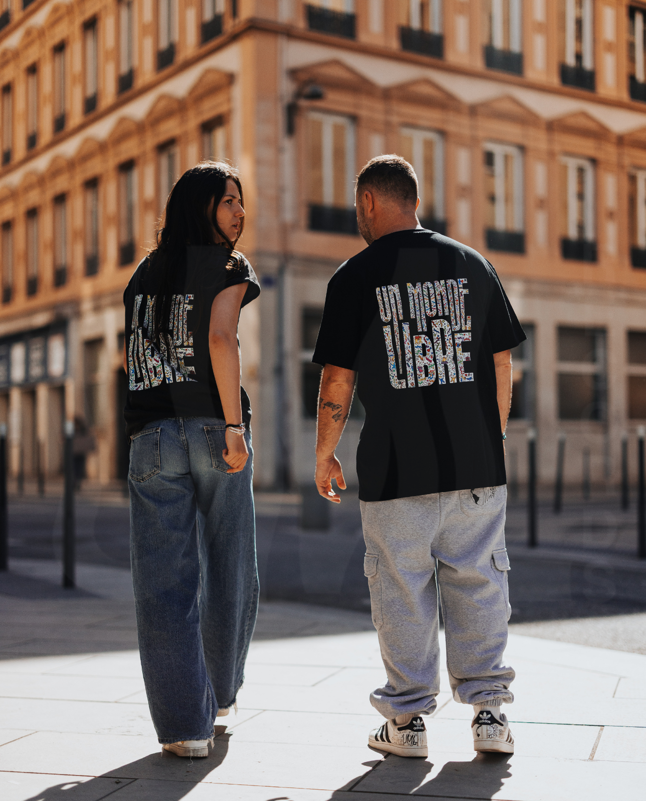 T-shirt Un Monde Libre Pop noir femme