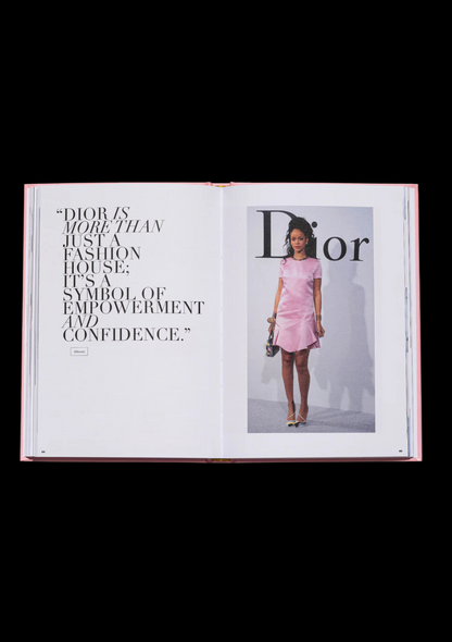 Livre The Essence of Dior